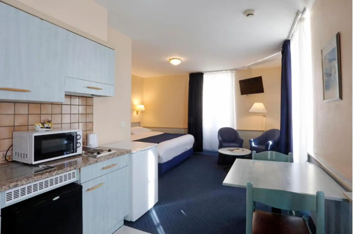 Le Montbrillant ROOM_EXAMPLE