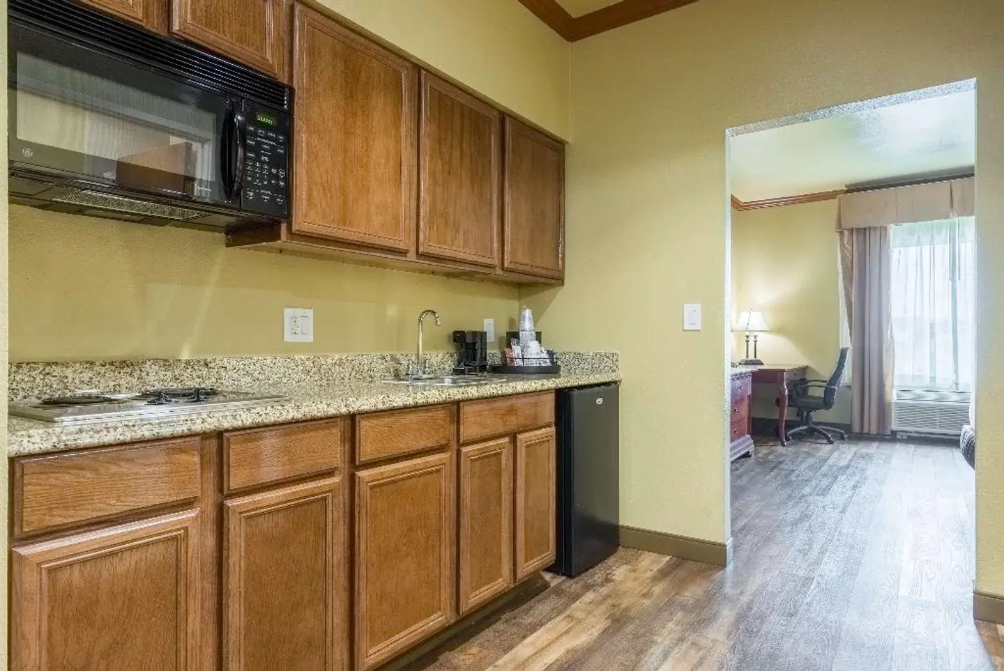 Best Western Plus Northshore Inn ROOM_EXAMPLE