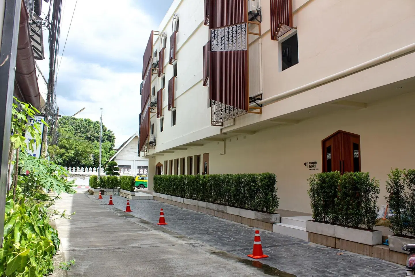 Maplewood Hotel Chiangmai EXTERIOR