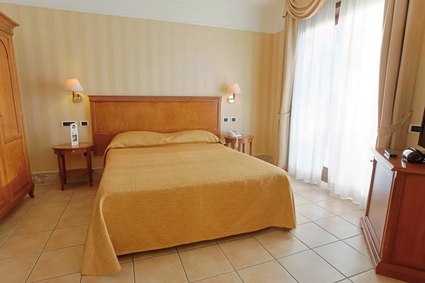 Dioscuri Bay Palace ROOM_EXAMPLE