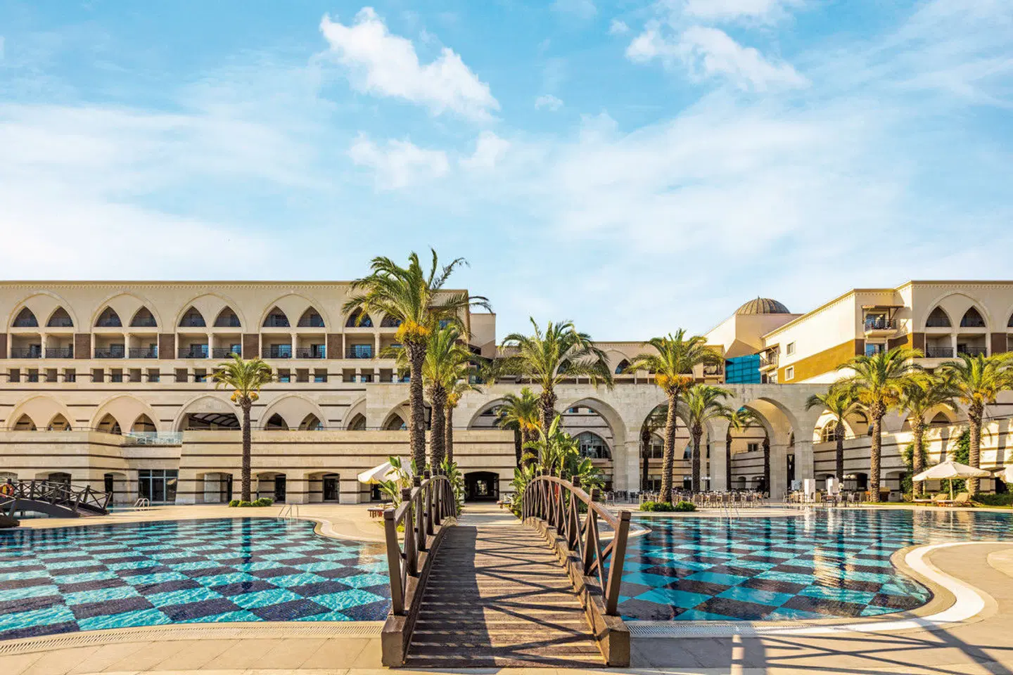 Kempinski Hotel The Dome OUTDOOR_POOL