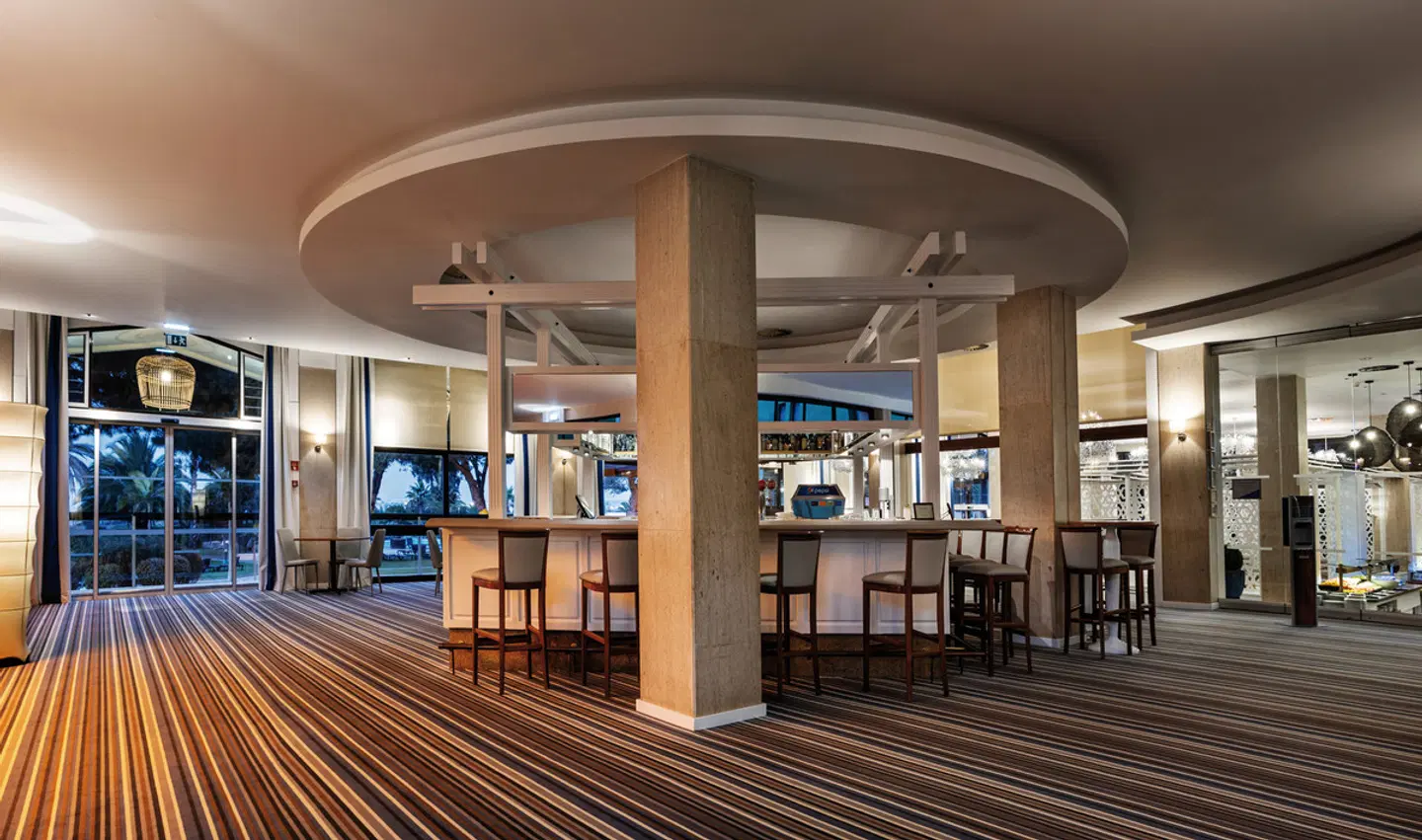 Pestana Dom João II Beach & Golf Resort LOUNGE_LOBBY