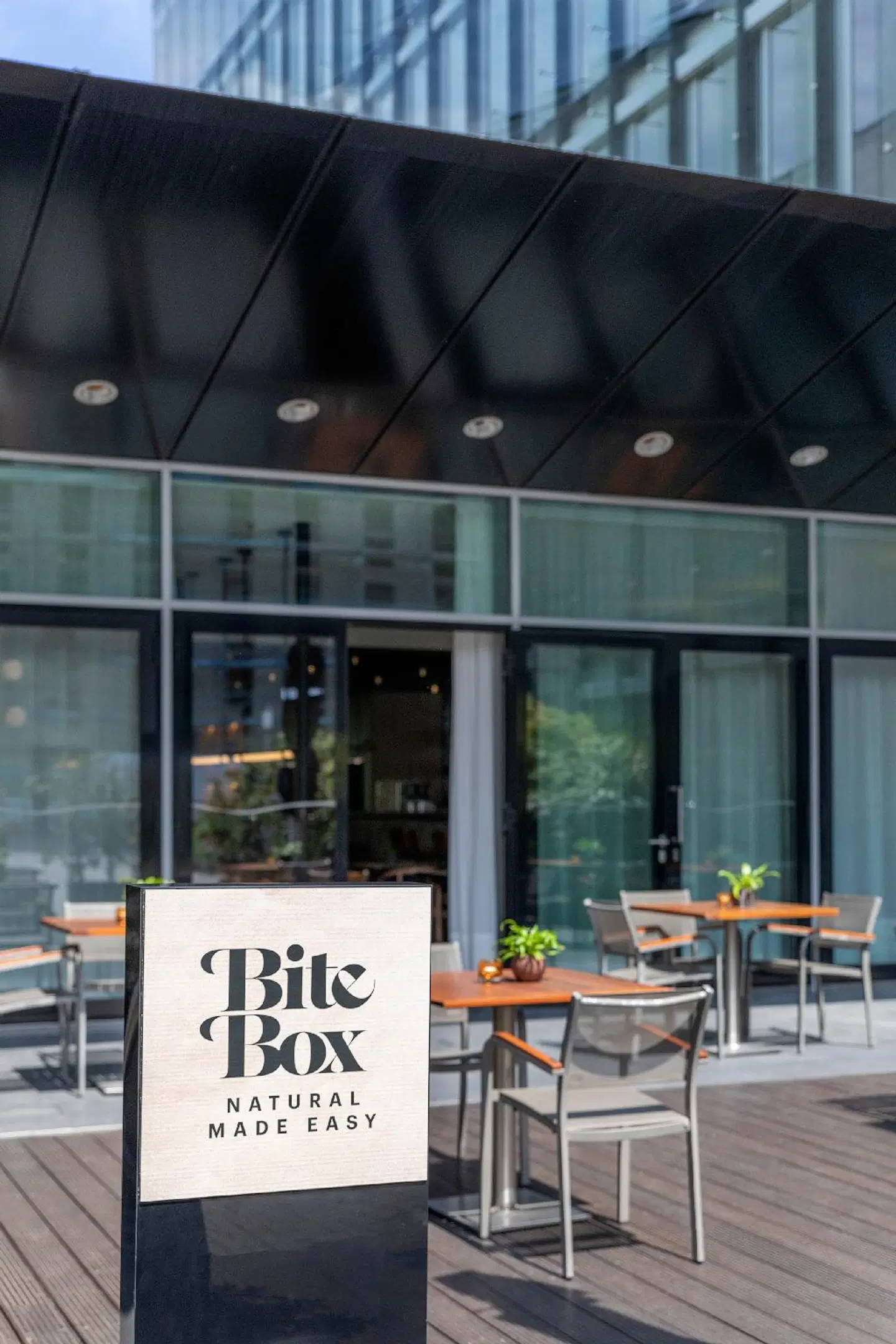 INNSiDE Düsseldorf Seestern Terrasse