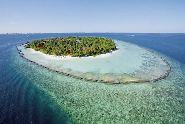 Niva Kurumba Maldives LANDSCAPE