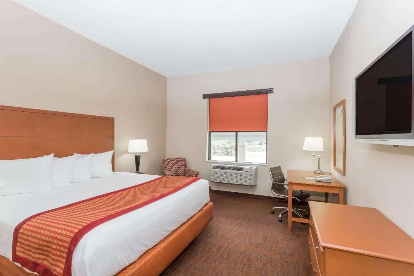 Baymont by Wyndham Savannah/Garden City ROOM_EXAMPLE