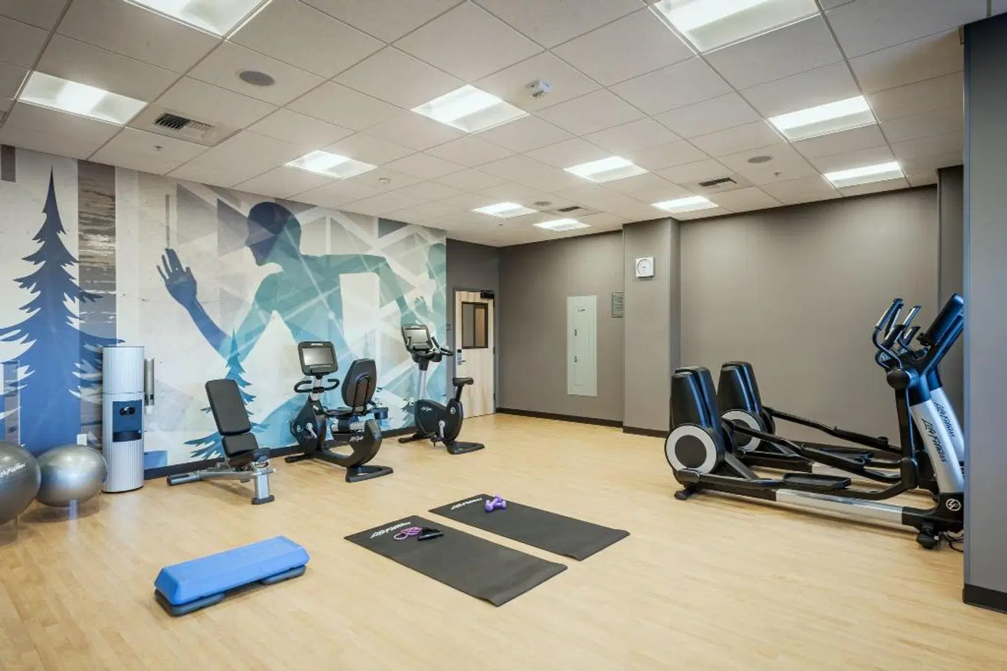 Hyatt House Anchorage SPORTS_AND_LEISURE