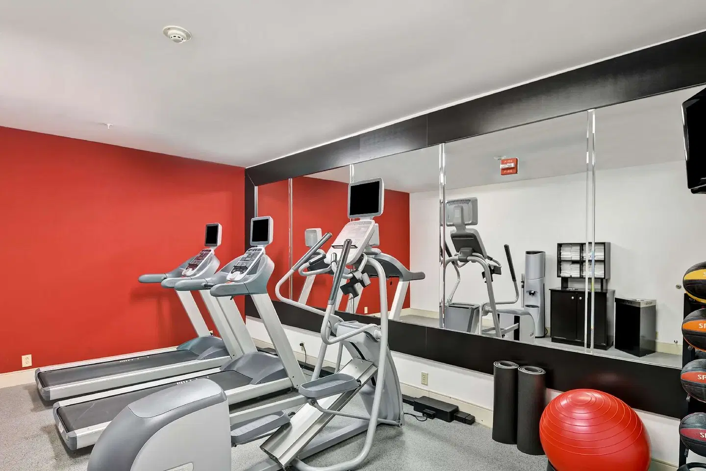 Homewood Suites by Hilton Houston West-Energy Corridor SPORTS_AND_LEISURE
