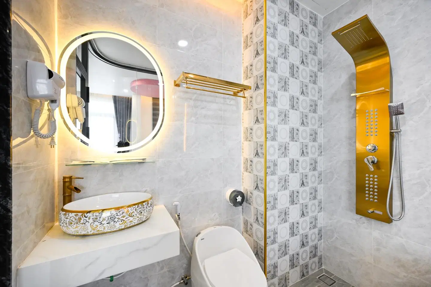 Saigon Airport hotel Badezimmer