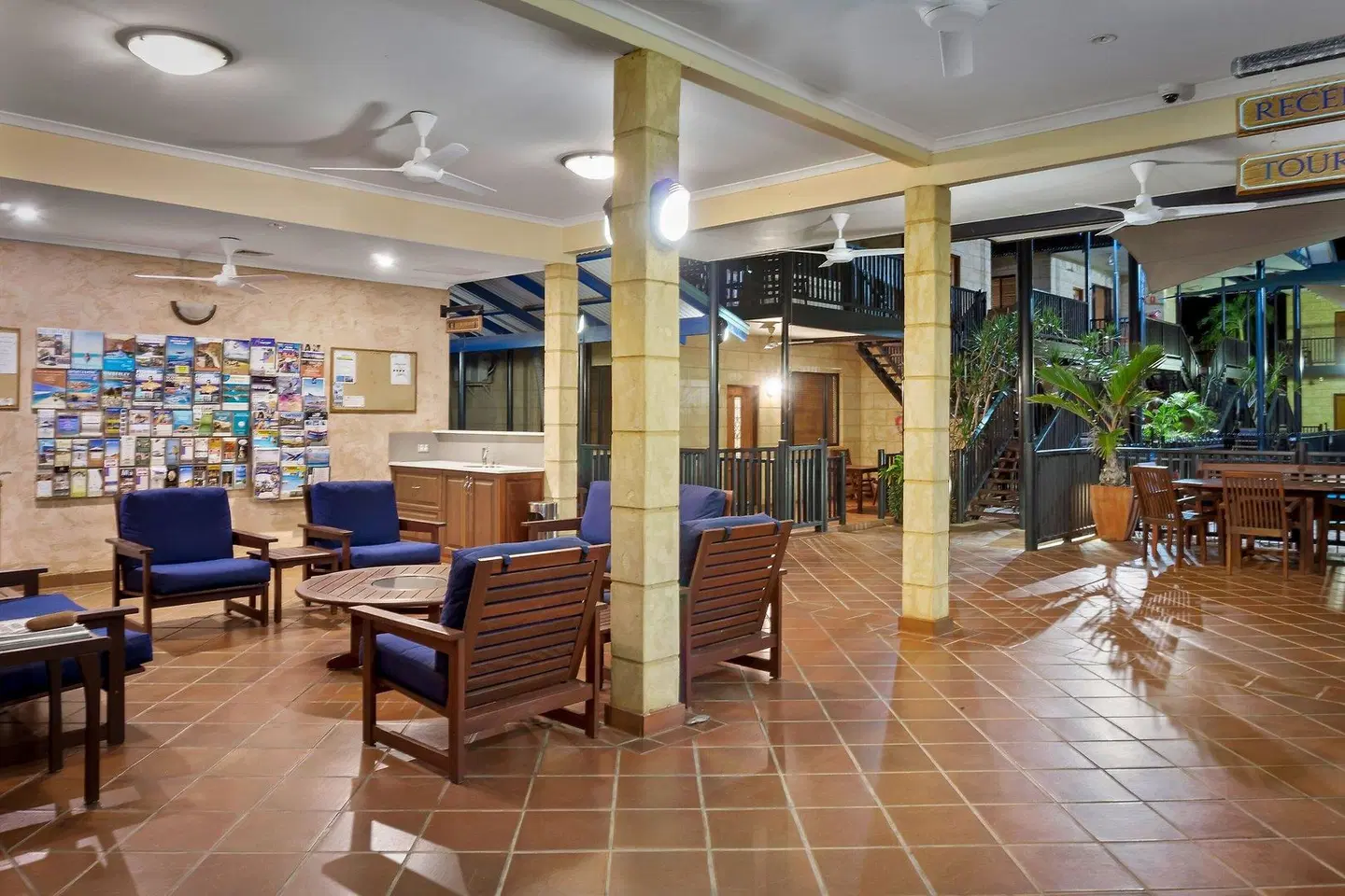 Blue Seas Resort LOUNGE_LOBBY