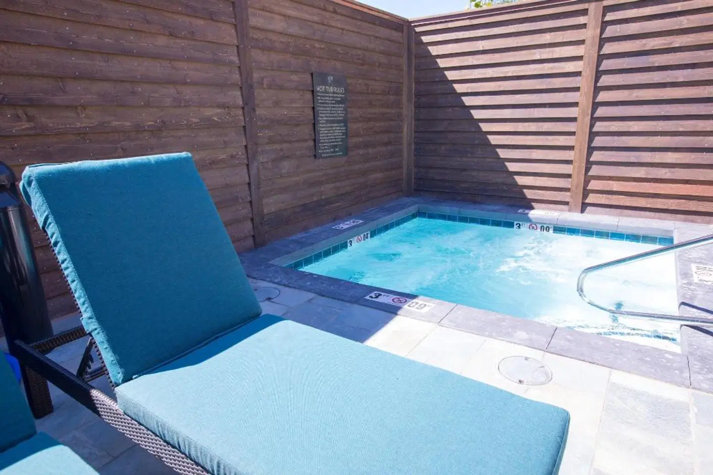 Elk Country Inn OUTDOOR_POOL