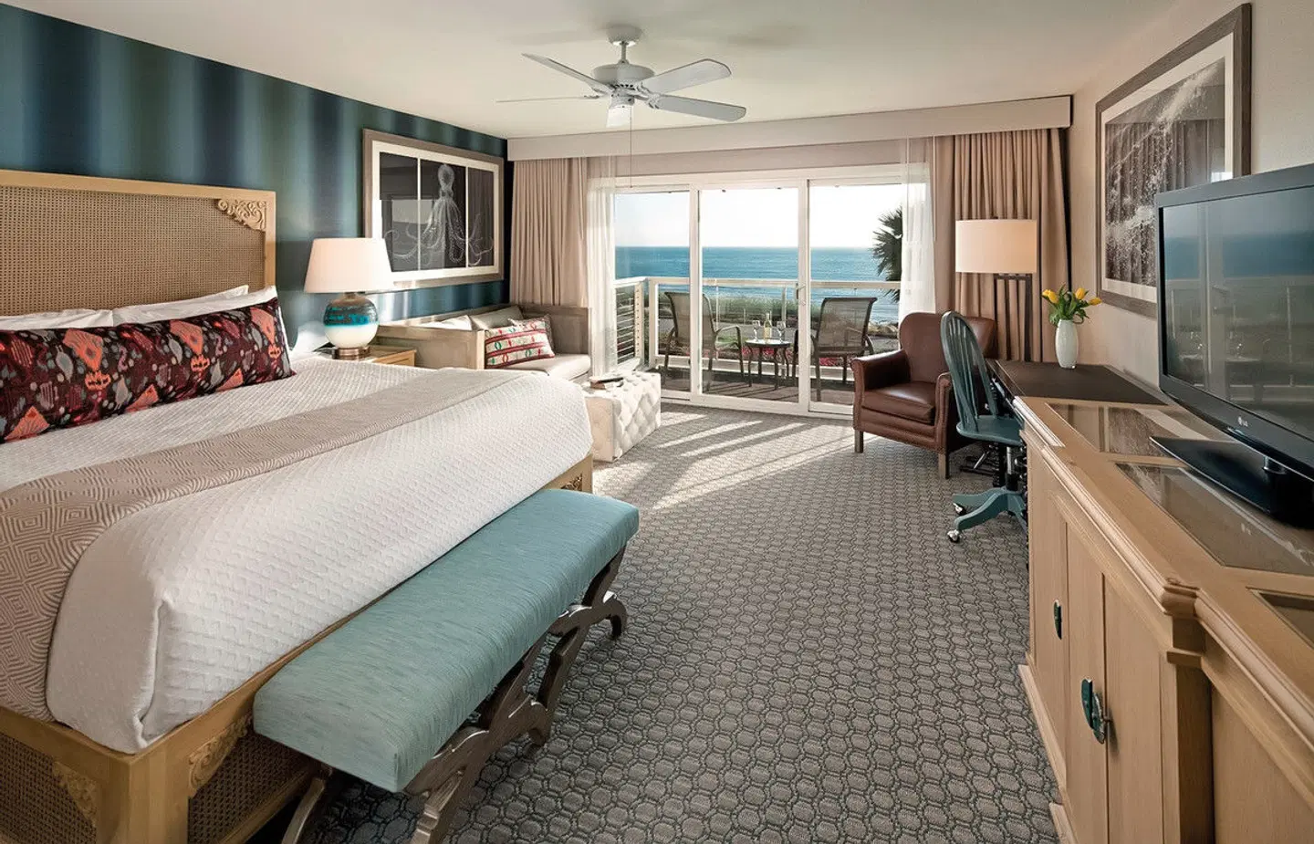 Spyglass Inn ROOM_EXAMPLE