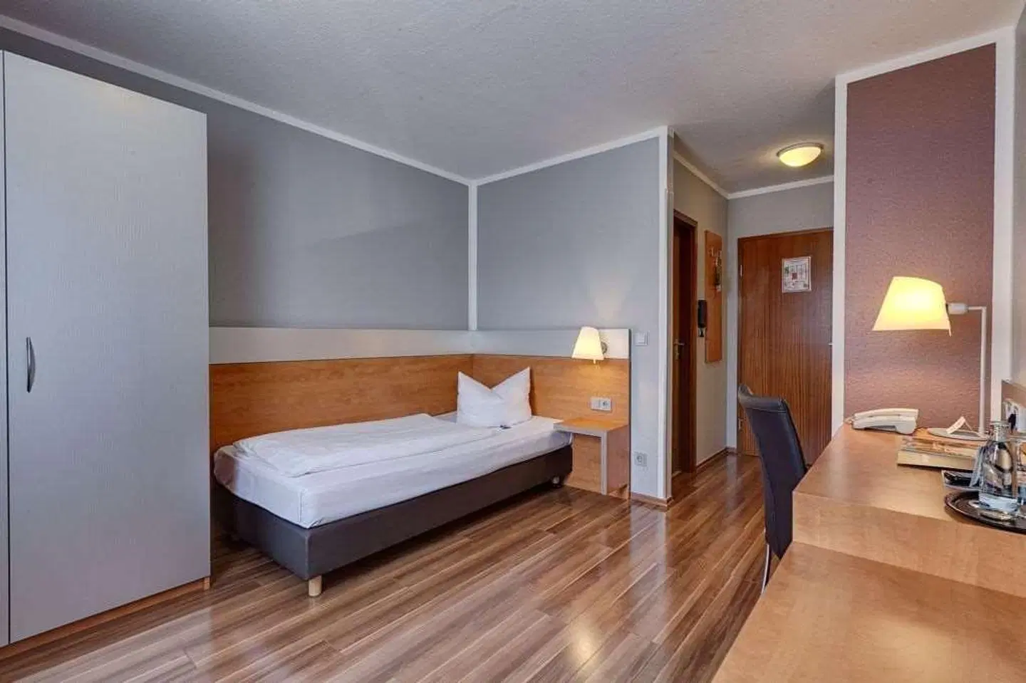 attimo Hotel Stuttgart ROOM_EXAMPLE