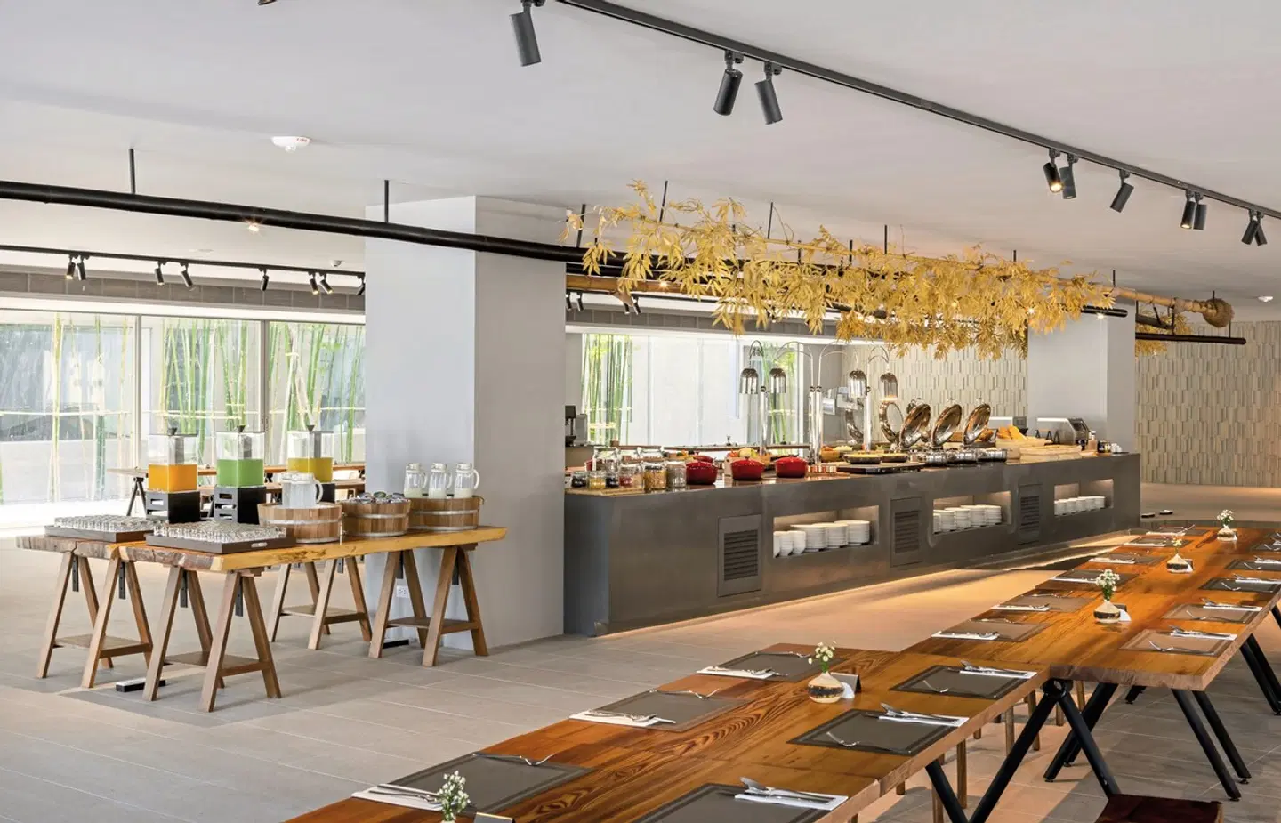 Travelodge Nimman Bar