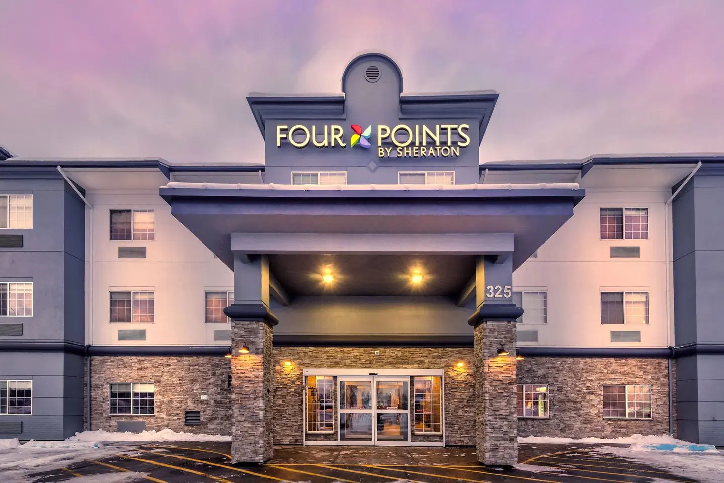 Four Points by Sheraton Anchorage Downtown Bar