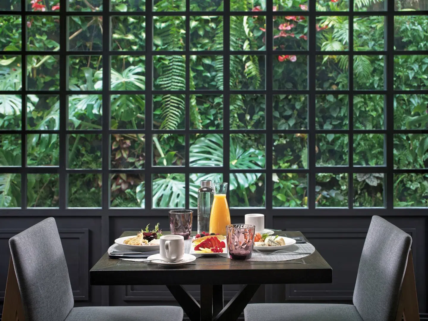 H10 Universitat Restaurant