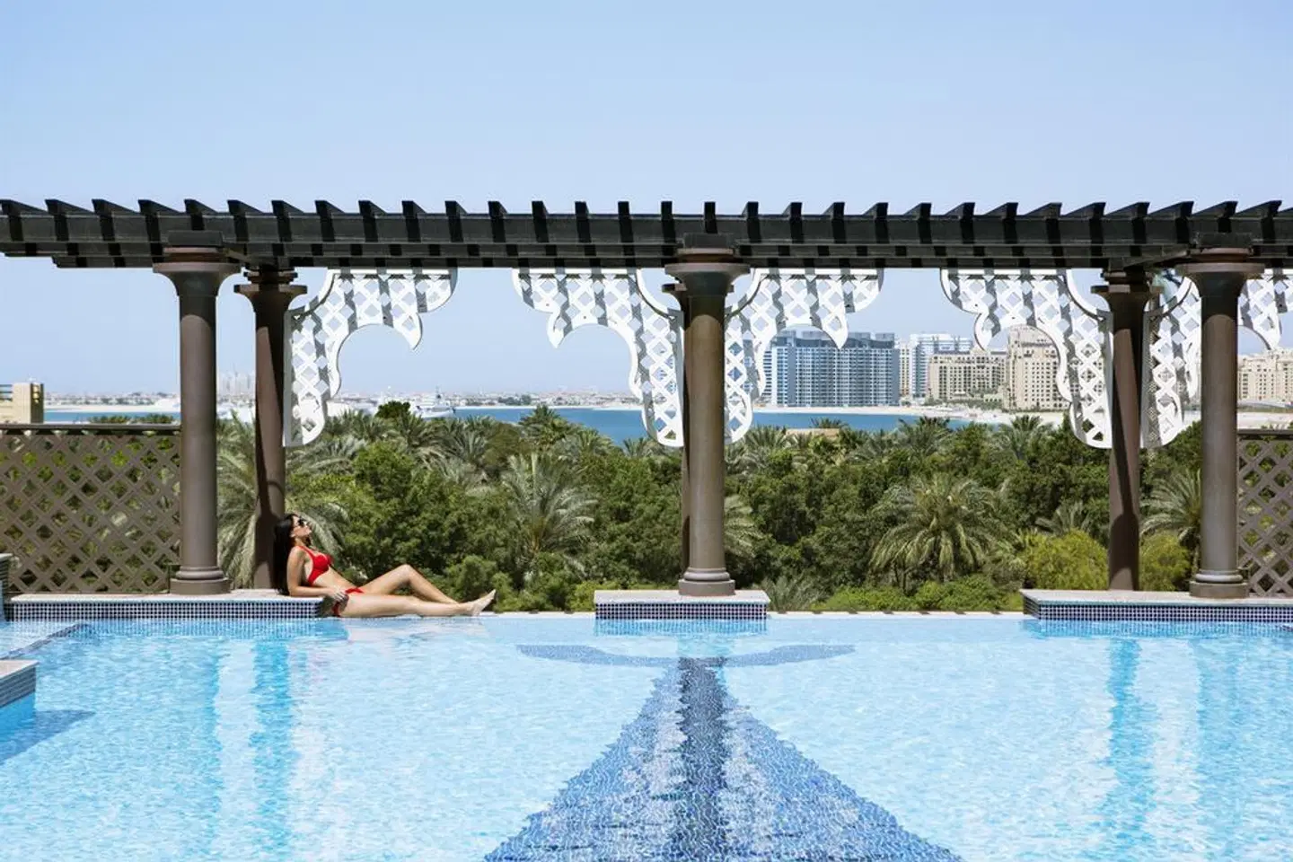 Arjaan by Rotana Dubai Media City OUTDOOR_POOL