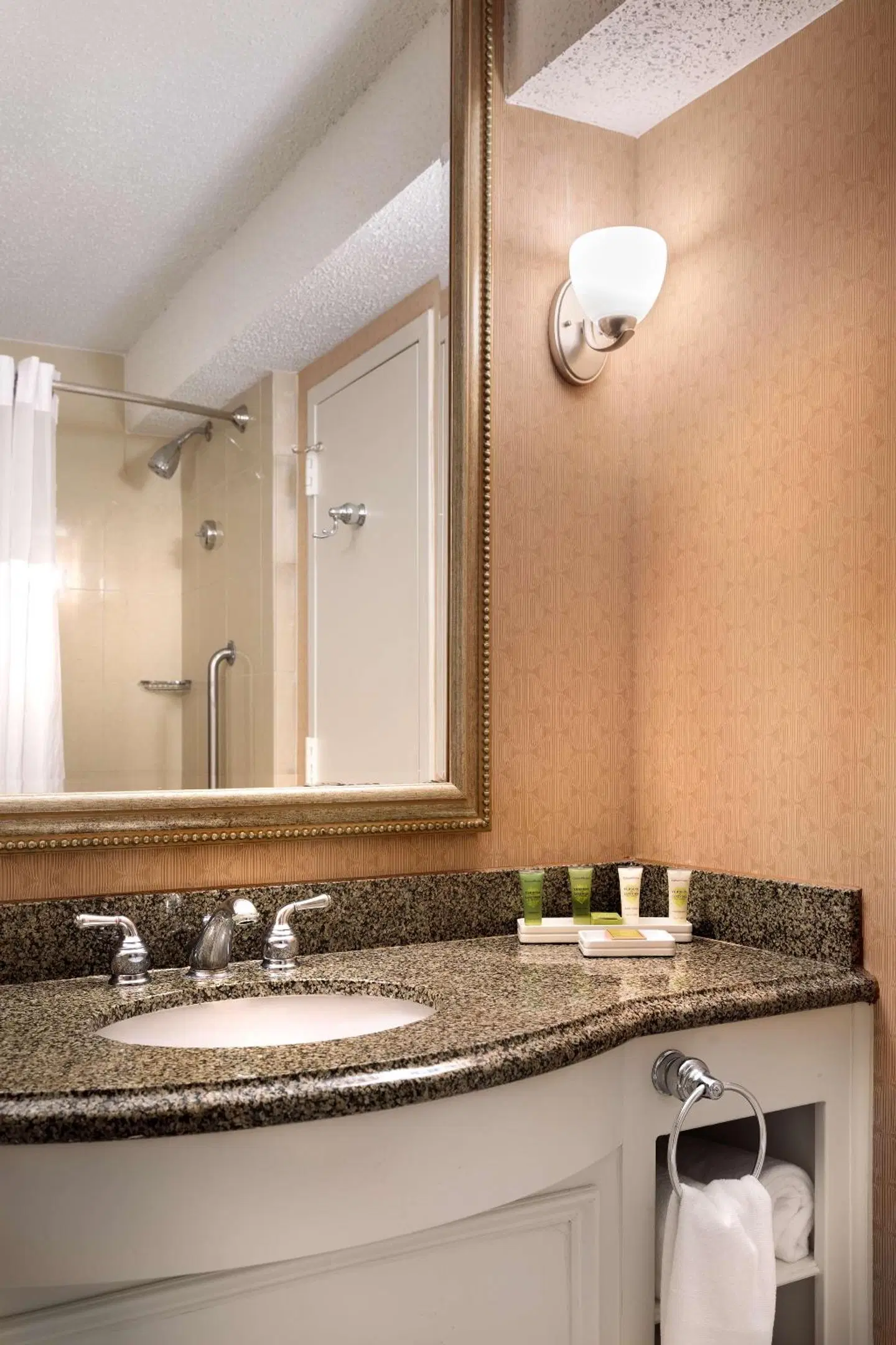 Hilton Galveston Island Resort Badezimmer