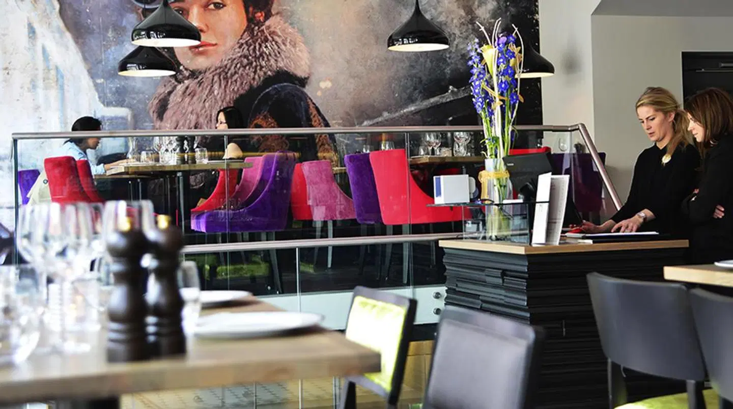 Clarion Collection Hotel No 13 Bar