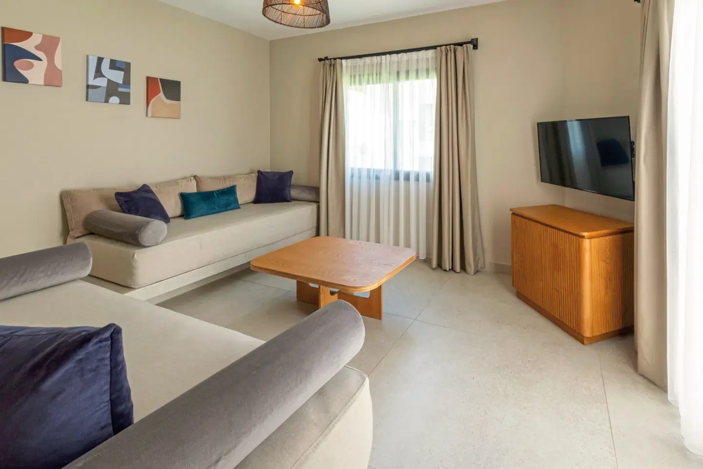 Siu Collection ROOM_EXAMPLE