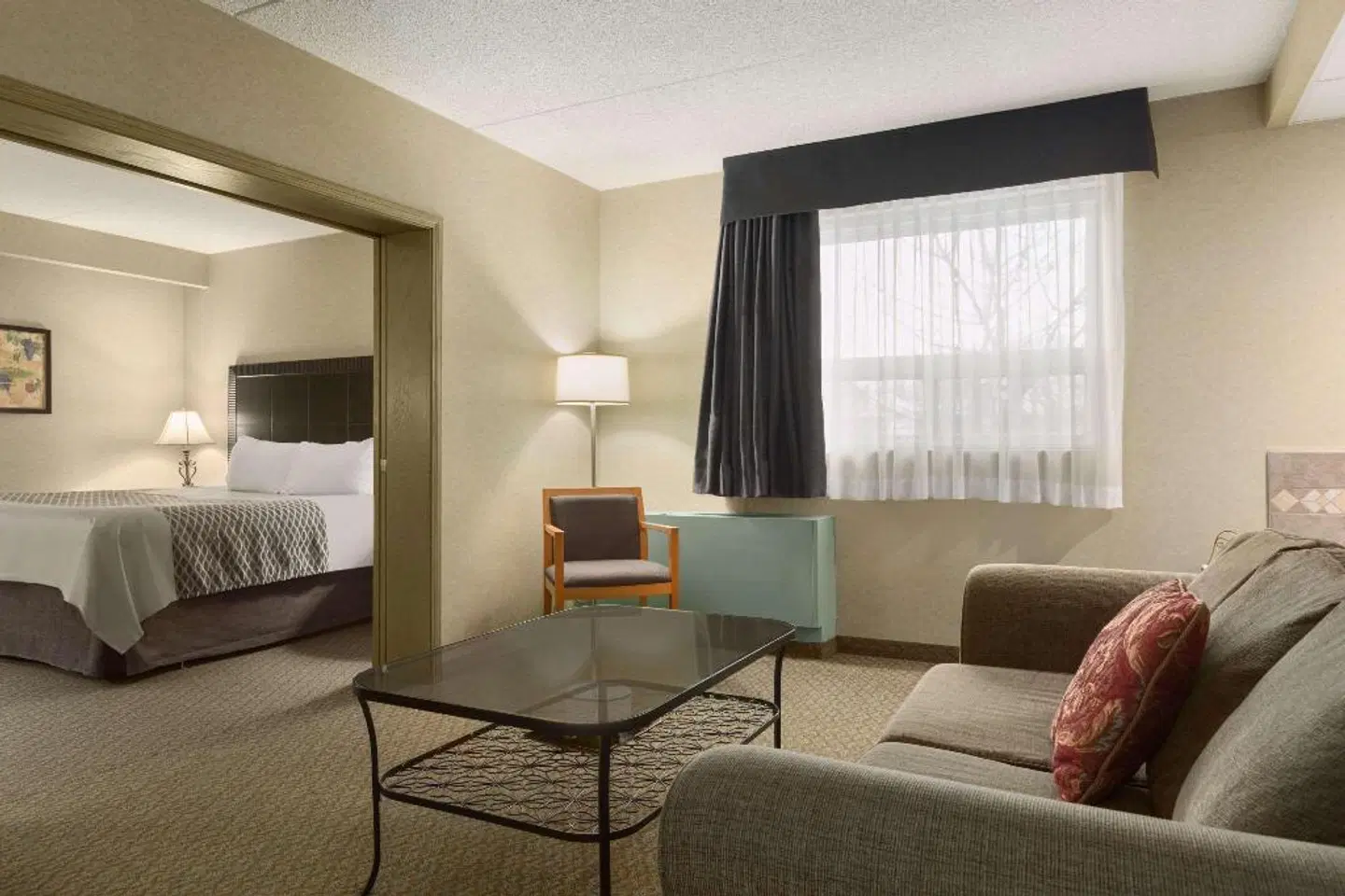 Travelodge by Wyndham Winnipeg East ROOM_EXAMPLE