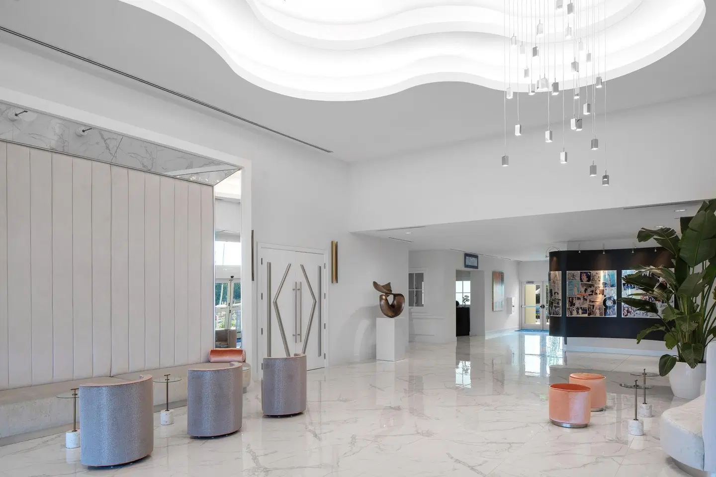 The Karol Hotel, St. Petersburg Clearwater, a Tribute Portfolio Hotel LOUNGE_LOBBY