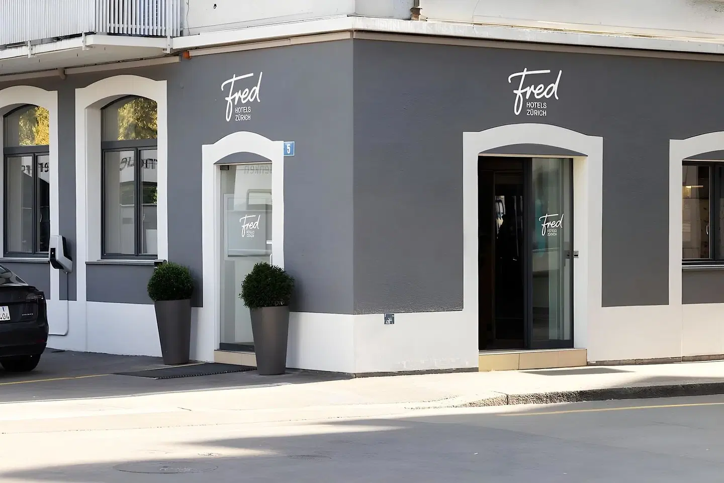 Fred Guest House Zürich Hauptbahnhof EXTERIOR