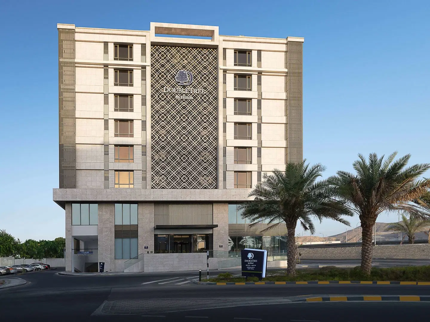 DoubleTree by Hilton Muscat Qurum EXTERIOR