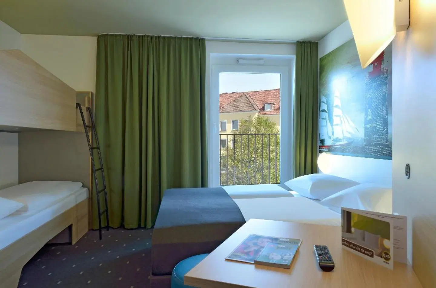 B&B Hotel Bremerhaven ROOM_EXAMPLE