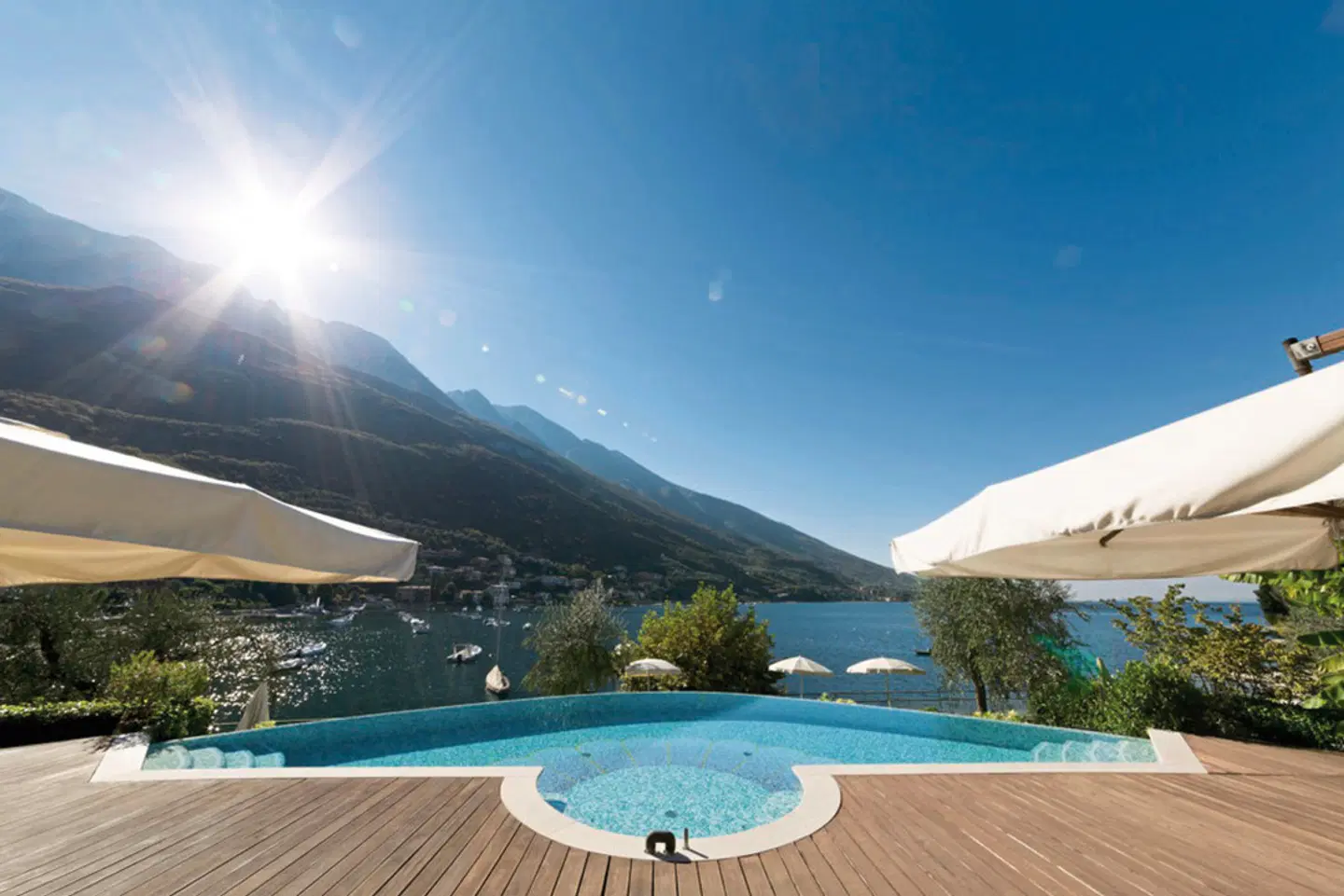 Hotel Maximilian OUTDOOR_POOL