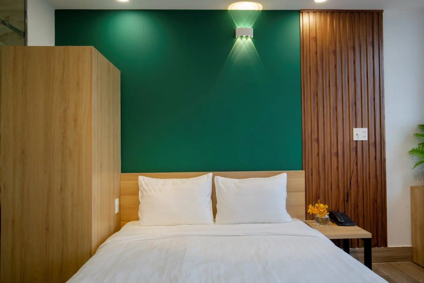 LÁ HOTEL RIVERSIDE ROOM_EXAMPLE