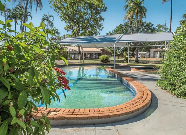 Contour Hotel Katherine OUTDOOR_POOL