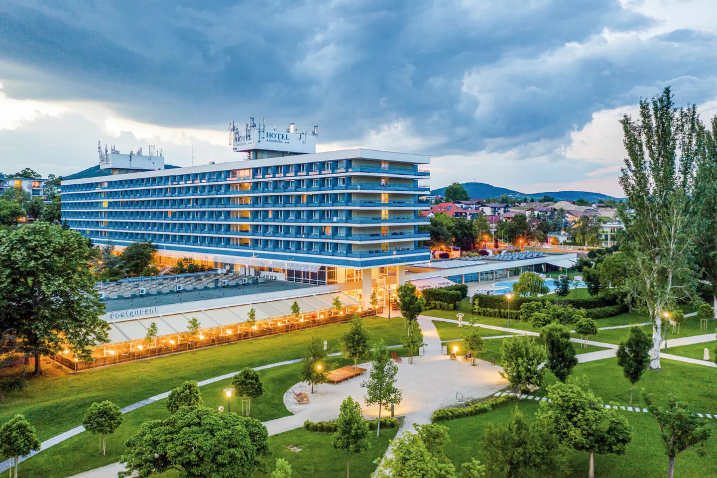 Danubius Hotel Annabella EXTERIOR