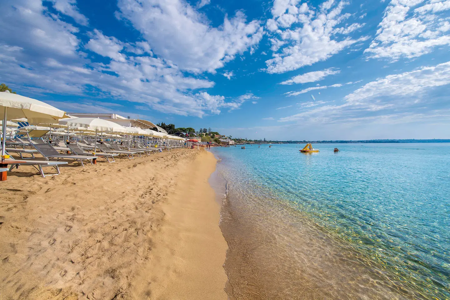 VOI Arenella Resort BEACH