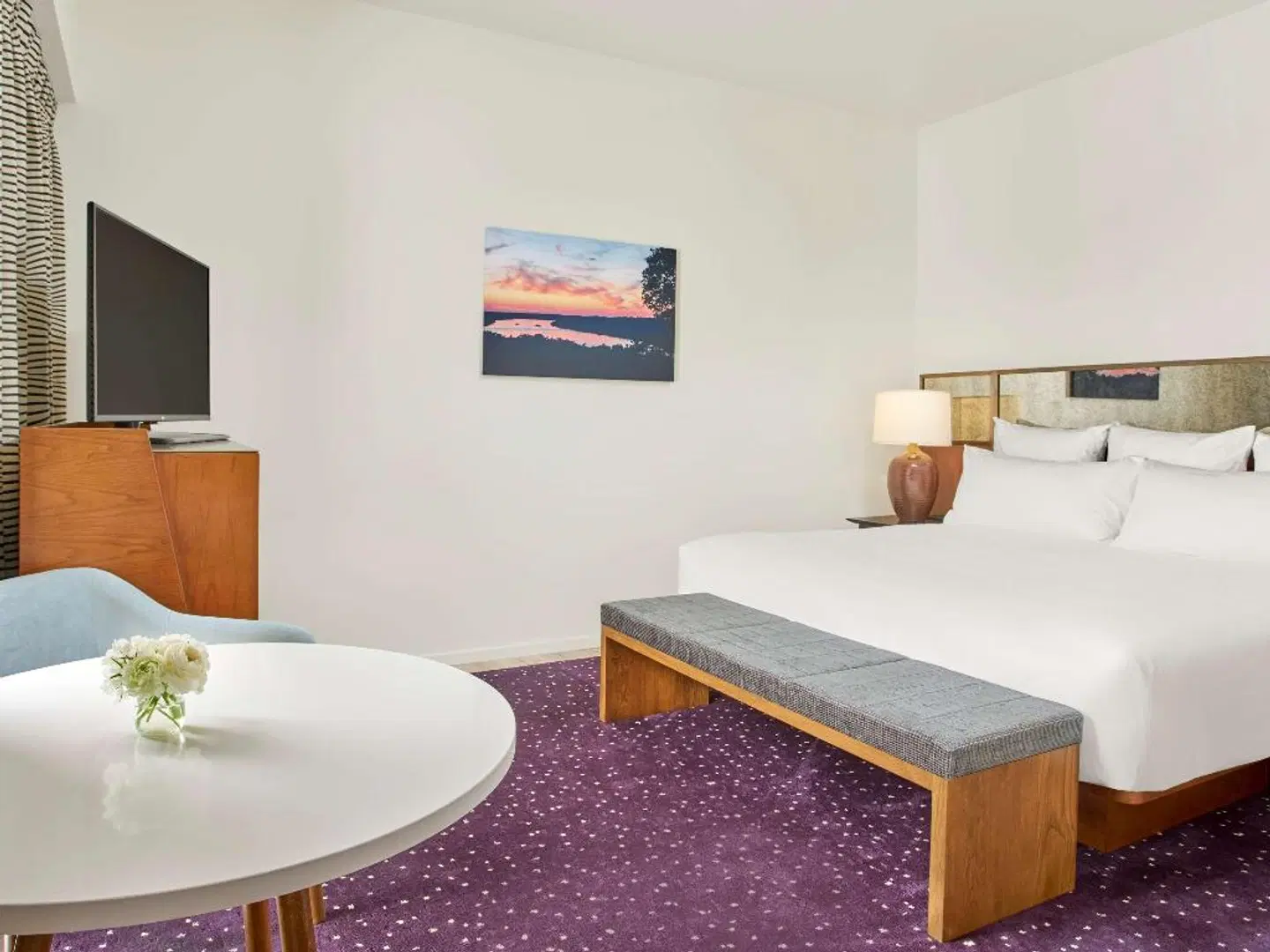 The Bankers Alley Hotel Nashville, Tapestry Collection by Hilton ROOM_EXAMPLE