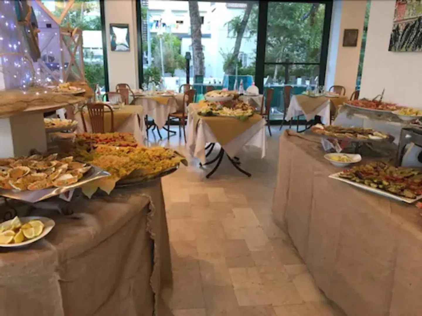 Montecarlo Restaurant