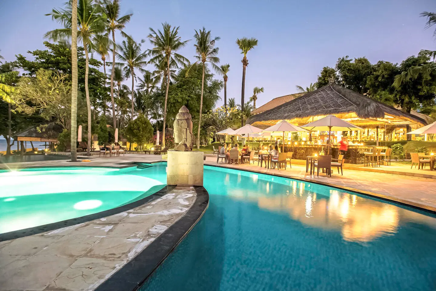 Siddhartha Ocean Front Resort & Spa OUTDOOR_POOL