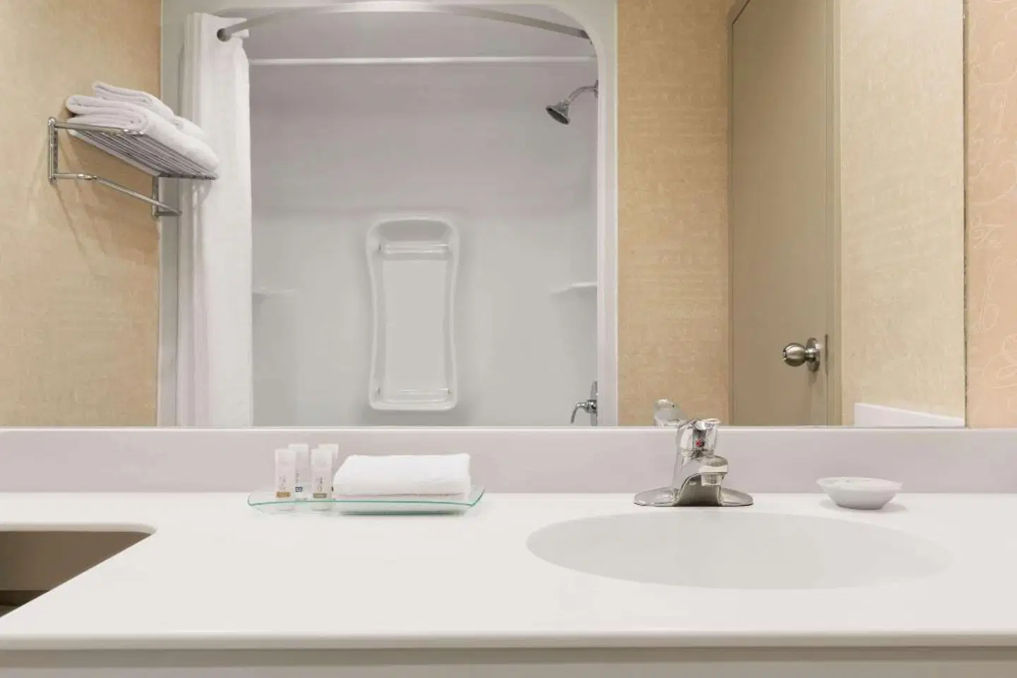 Royal Hotel Calgary, Trademark Collection by Wyndham Badezimmer