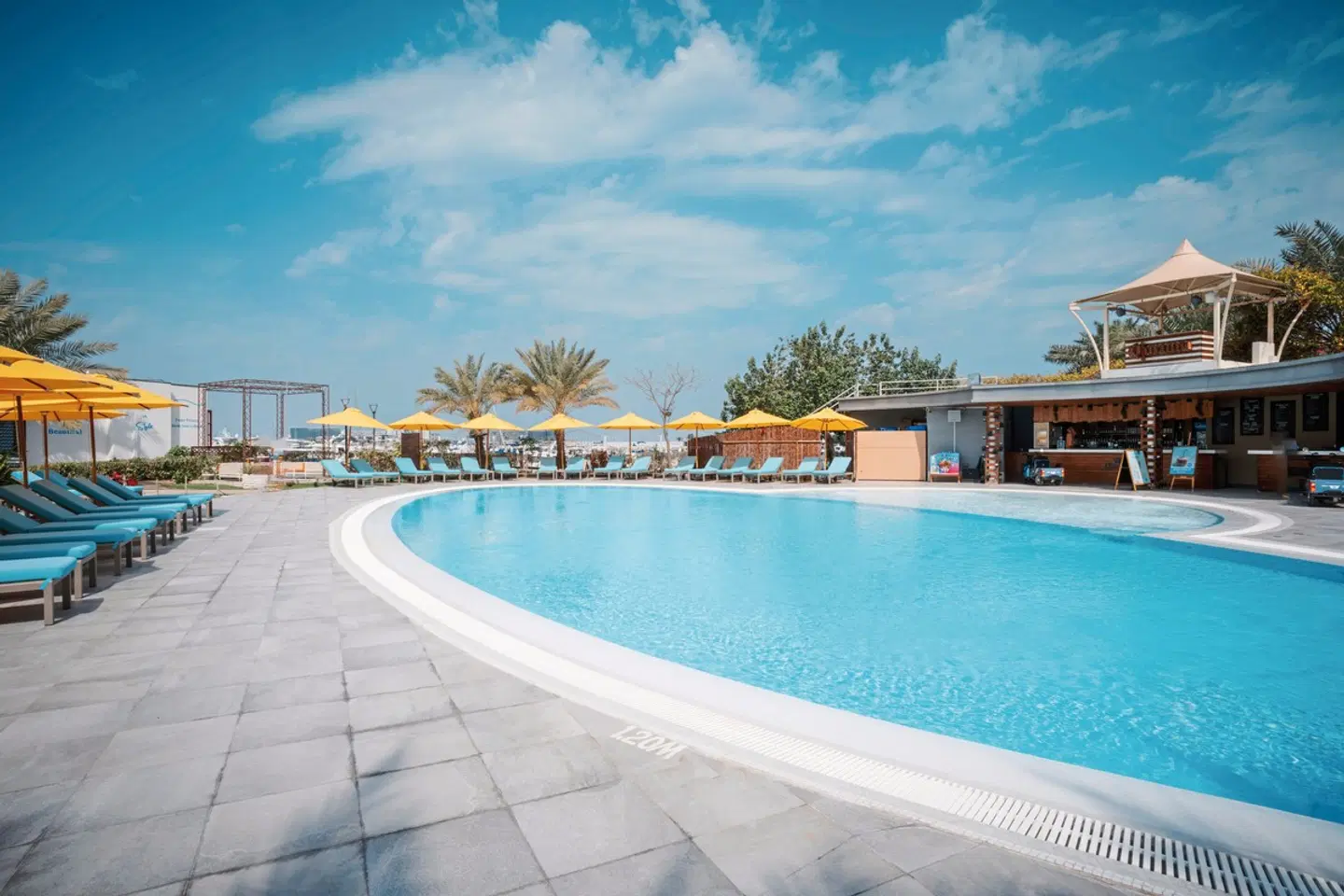 The Art Hotel & Resort OUTDOOR_POOL