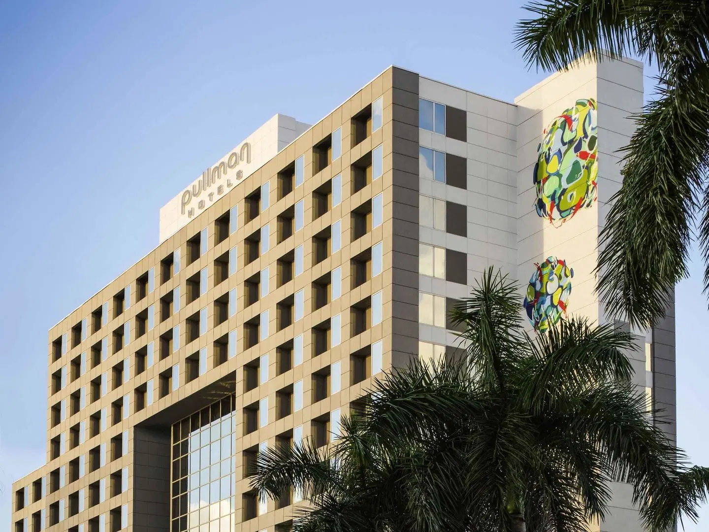 Pullman Miami Airport Hotel EXTERIOR