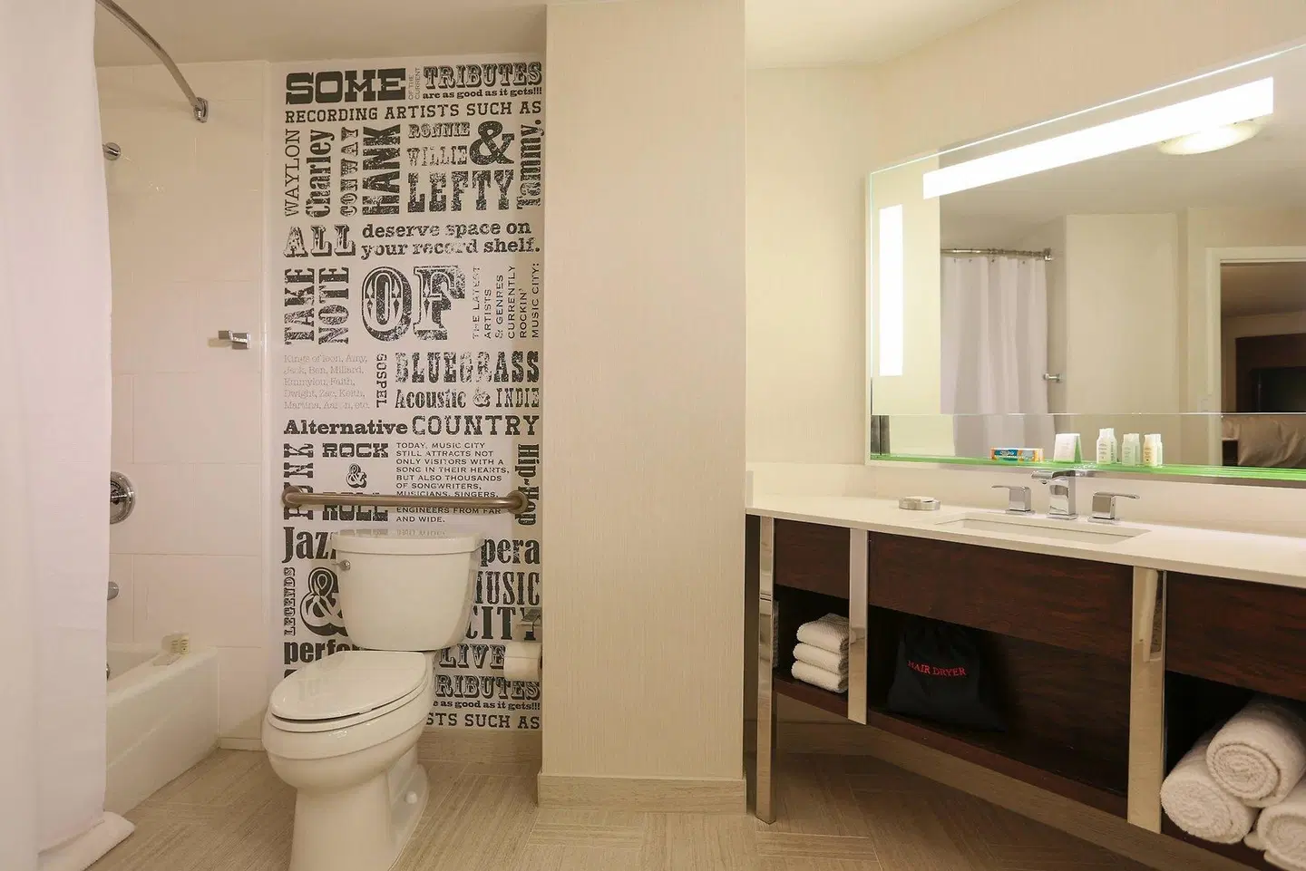 Renaissance Nashville Hotel Badezimmer