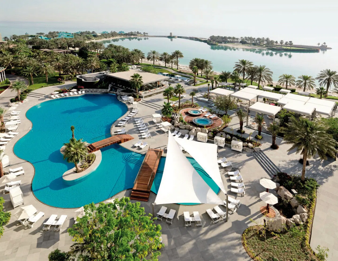 The Ritz-Carlton Bahrain EXTERIOR