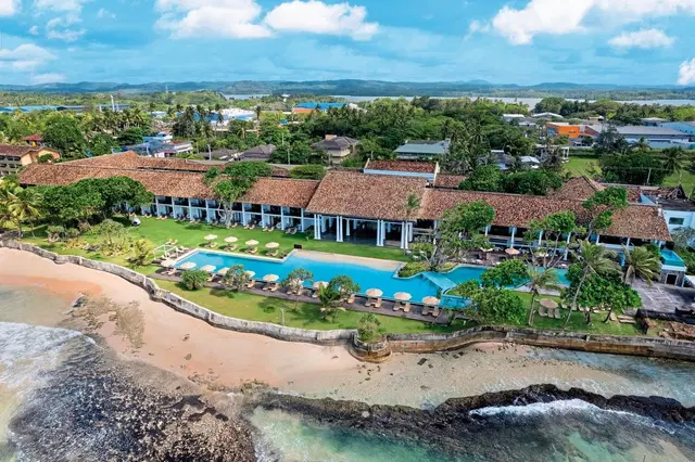 The Fortress Resort & Spa EXTERIOR