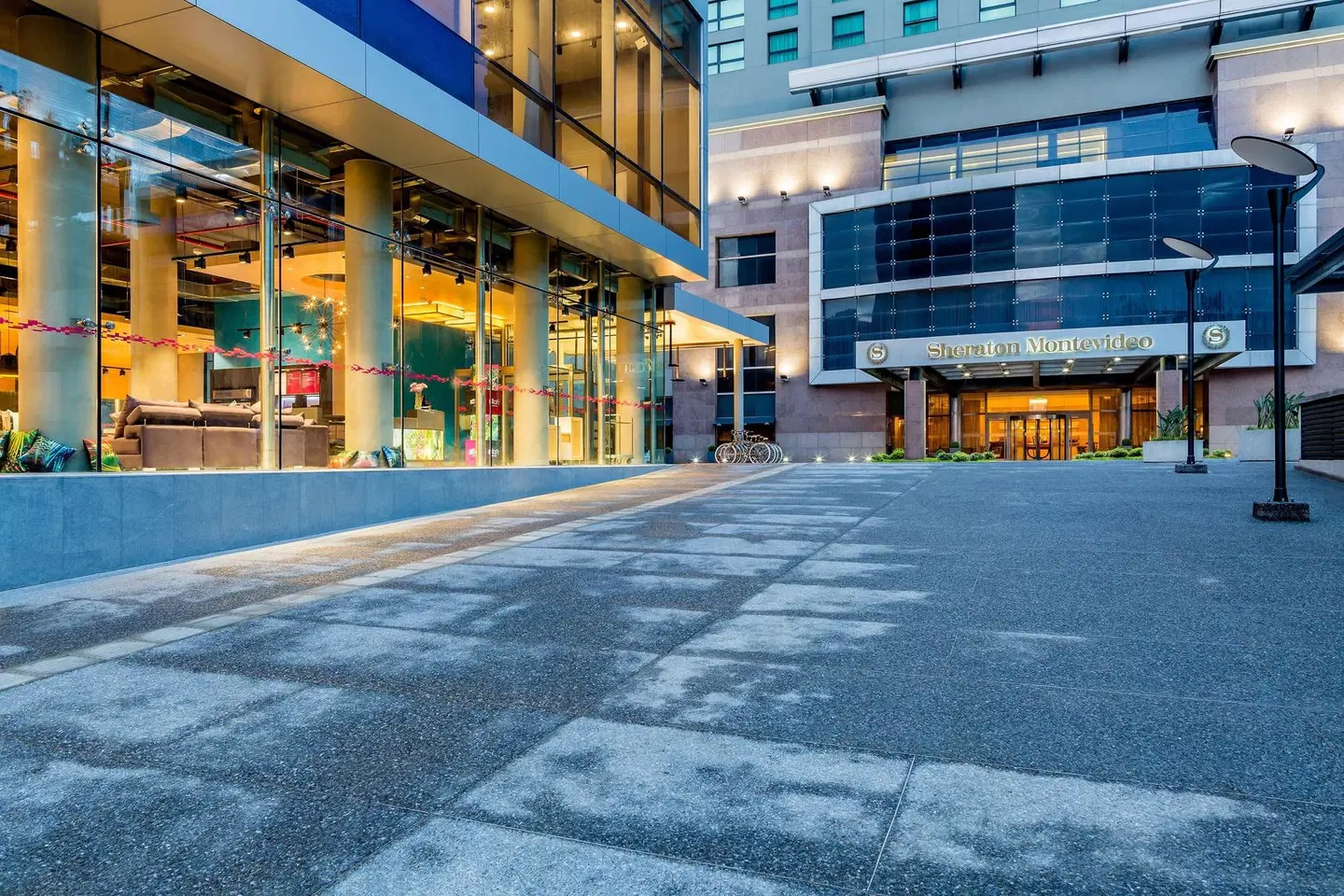 Aloft Montevideo Hotel Hallenbad