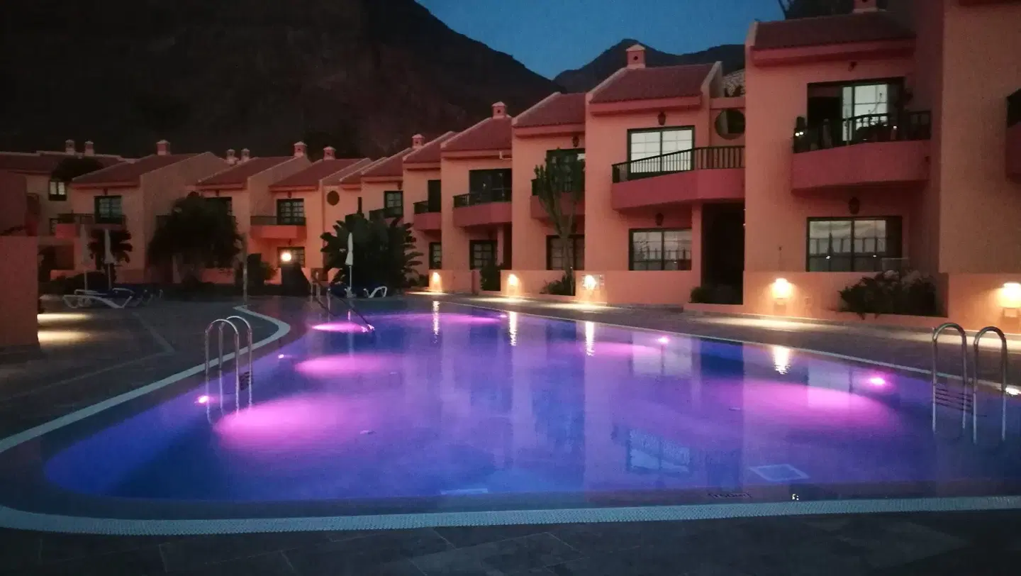 Tres Palmeras Appartements OUTDOOR_POOL