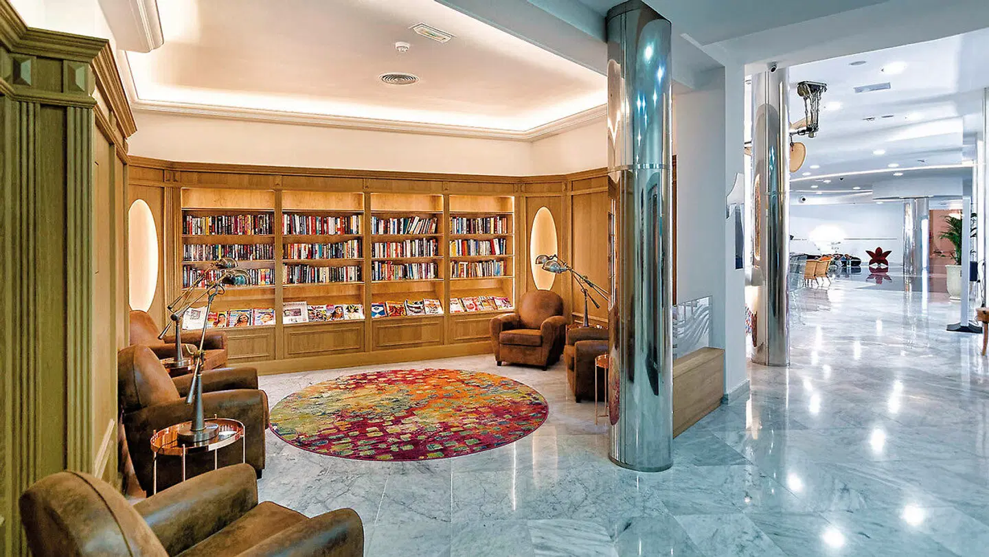 Bull Escorial & Spa LOUNGE_LOBBY