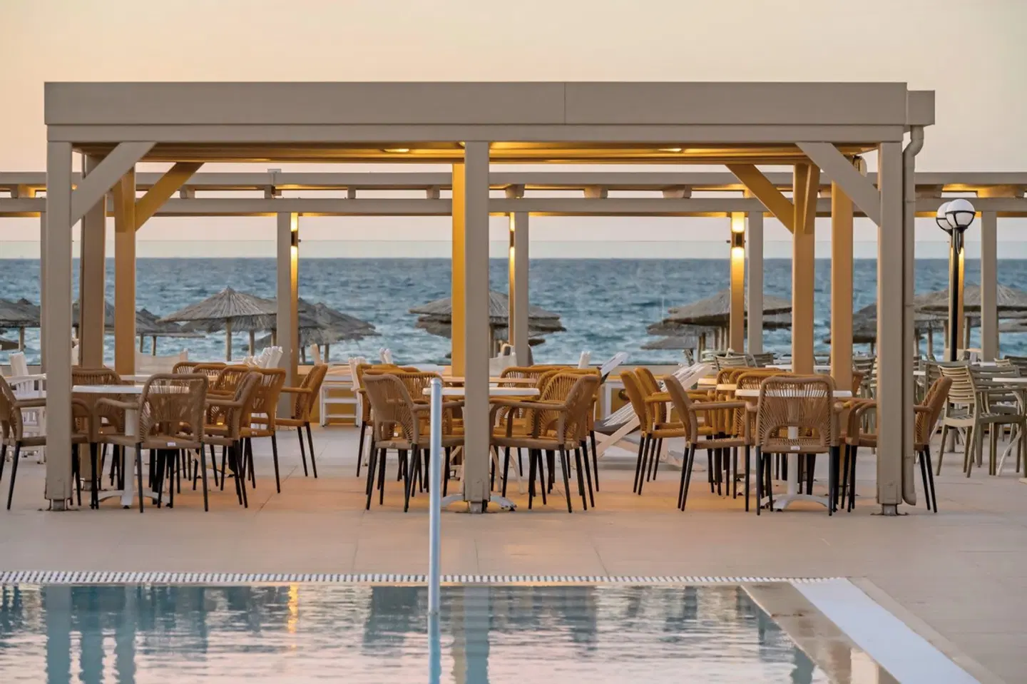 Zeus Hotels Neptuno Beach Restaurant