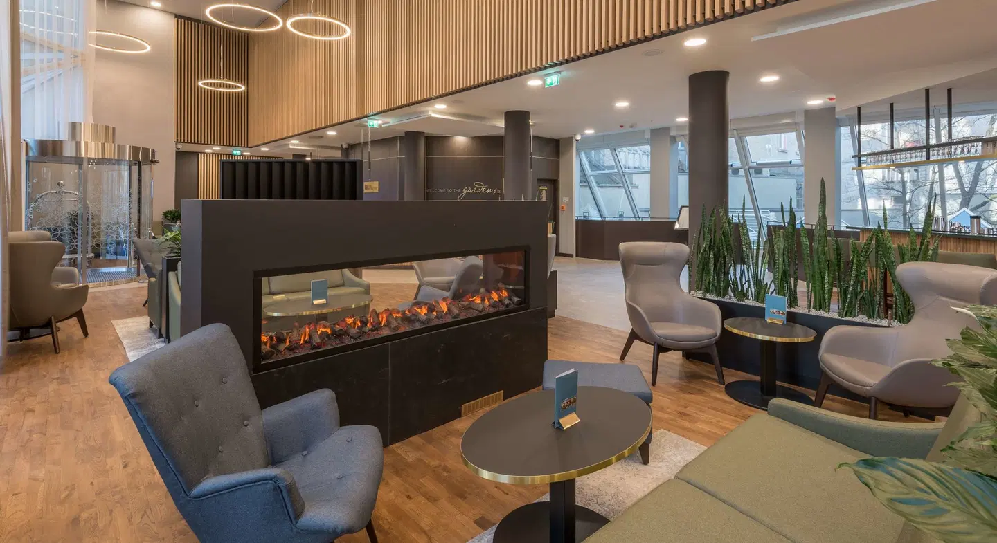 Hilton Garden Inn Frankfurt City Centre Bar