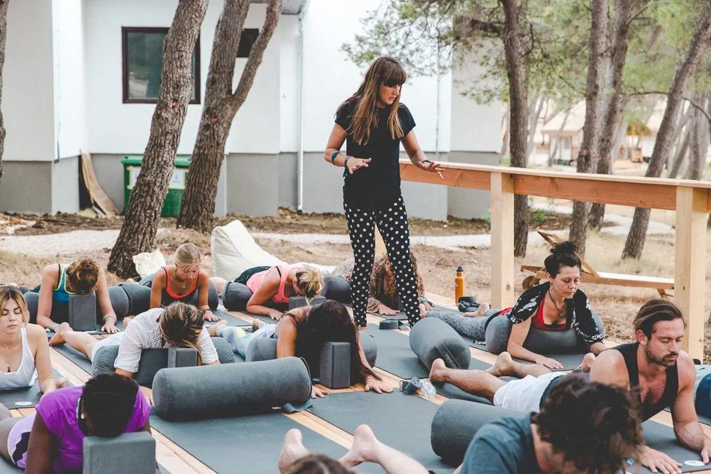 Glamping Forest lodges PEOPLE