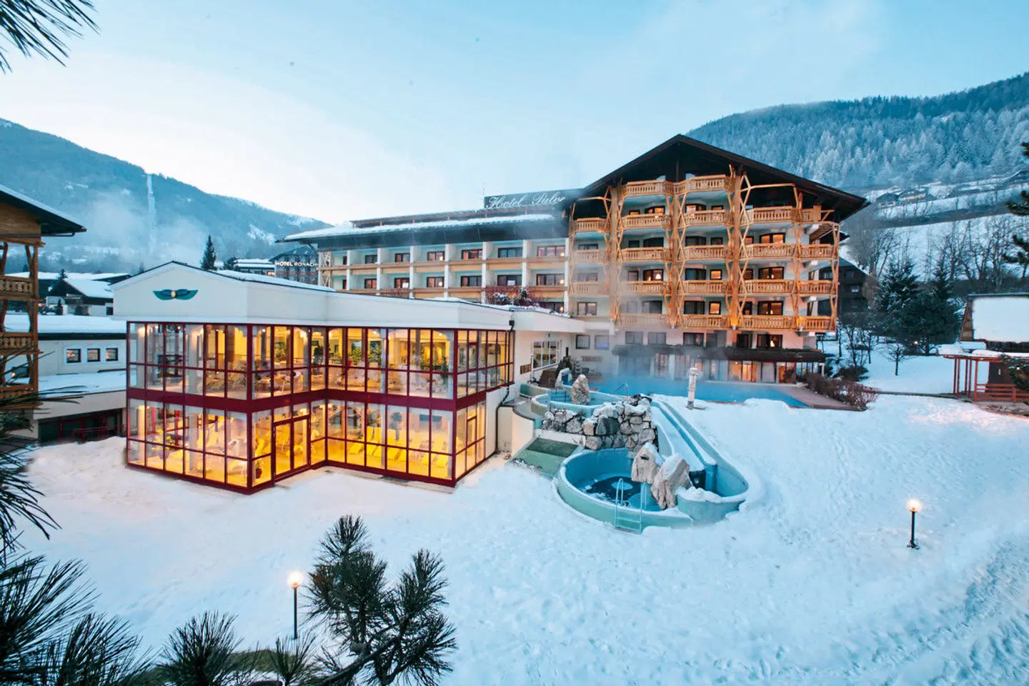 Thermenwelt Hotel Pulverer EXTERIOR