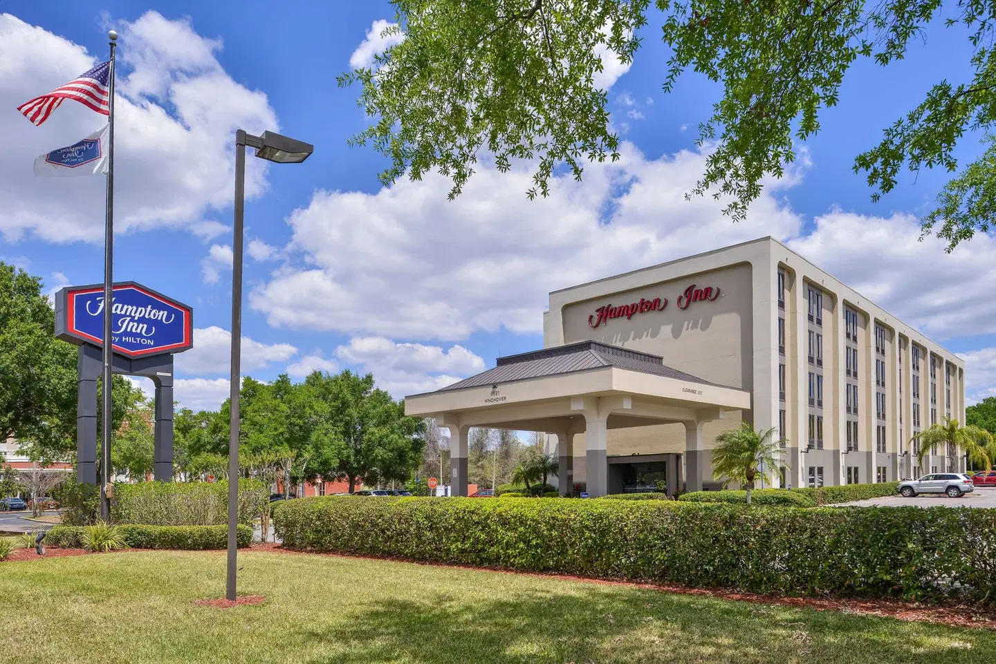 Hampton Inn closest to Universal Orlando EXTERIOR